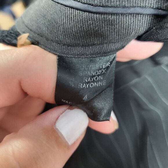 Tahari Women's Black Pinstripe Wide Leg Career Work Pant Trousers Size 4 - Picture 4 of 4